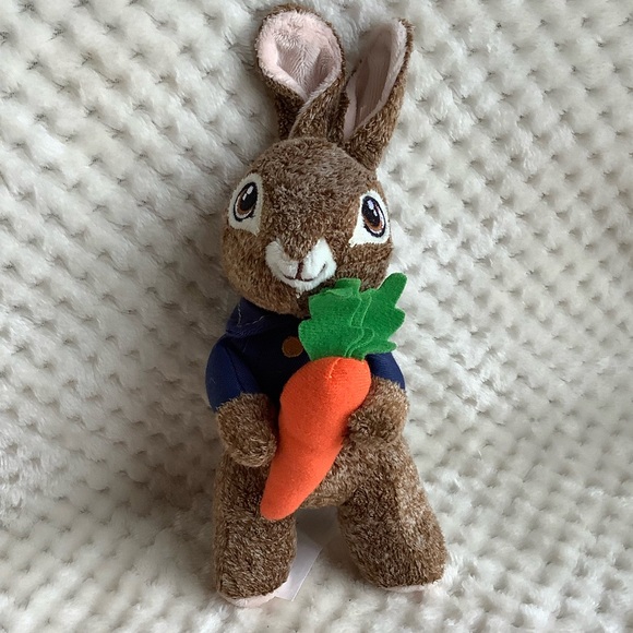Peter Rabbit 8 inch Plush Bunny Rabbit Holding Carrot Stuffed Animal Toy 🥕 - Picture 2 of 9